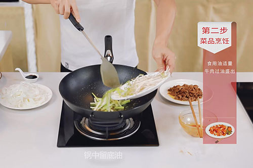 干炒牛河的做法 正宗干炒牛河怎么炒好吃