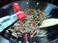 鱼腥草炒猪肝的做法步骤10