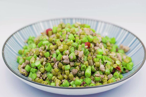 烂肉豇豆的做法 在家怎么做烂肉豇豆好吃
