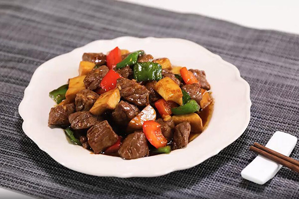 家常红烧牛肉的做法 红烧牛肉怎么做