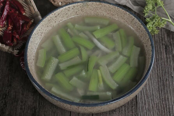沙虫丝瓜汤的做法 如何做沙虫丝瓜汤好吃