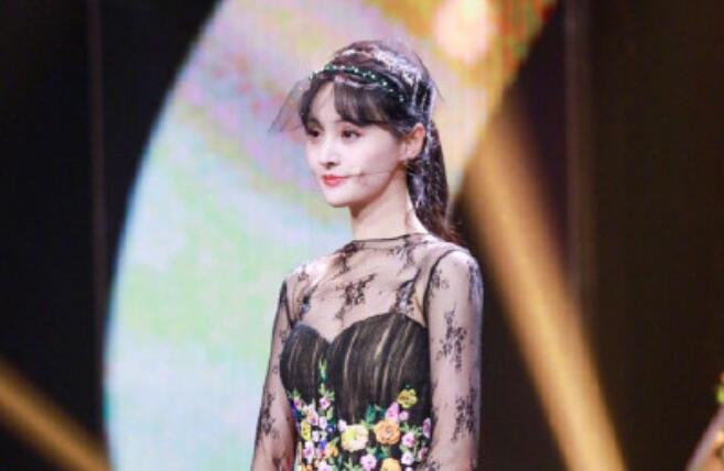 郑爽只怕人情两面刀是怎么回事 郑爽为什么说只怕人情两面刀