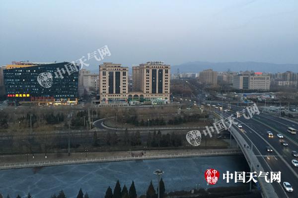 北京已连续124天无有效降水 今天降温9℃明天回暖