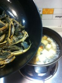 豆腐泥鳅汤的做法步骤10