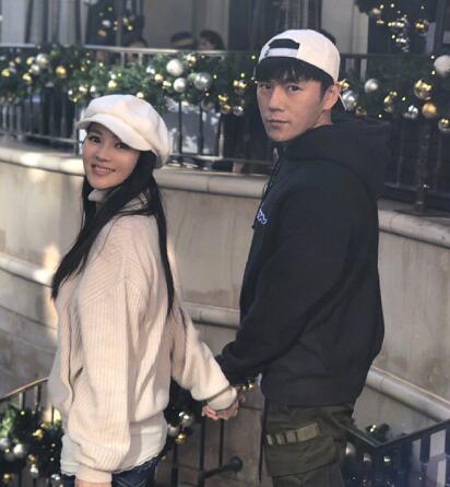 伊能静为秦昊庆生是怎么回事 伊能静为秦昊庆生是什么情况