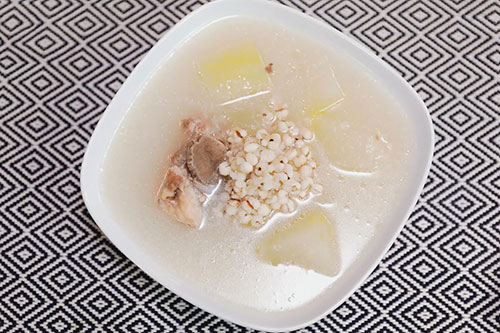 冬瓜薏米排骨汤的做法 冬瓜薏米排骨汤做法大全