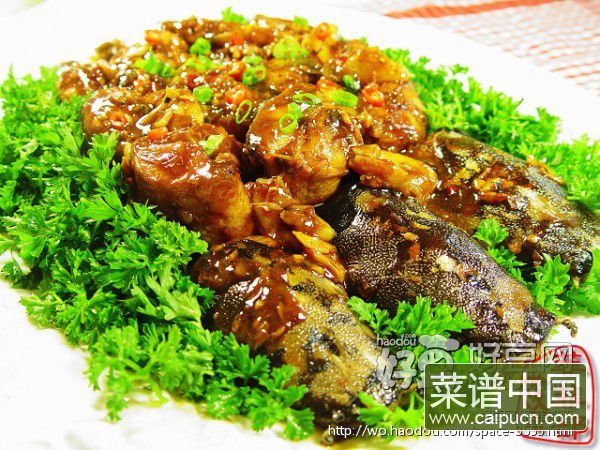 大蒜烧鲶鱼