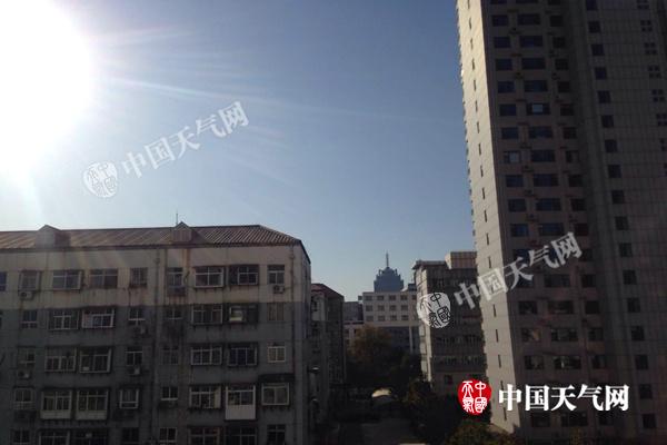 冷空气抵河北邯郸骤降9℃ 明晨石家庄最低温或创新低