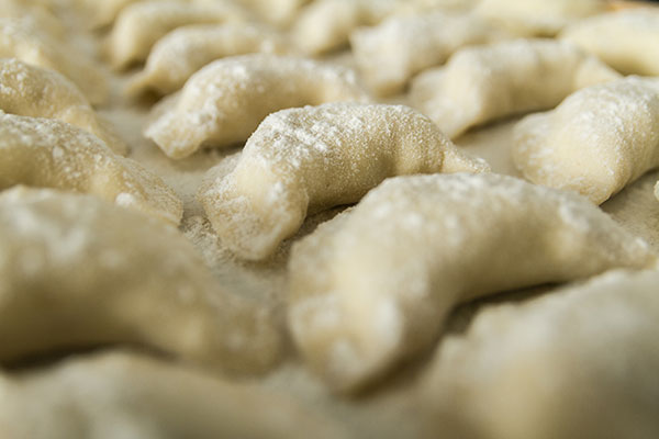 胡萝卜素馅饺子的做法 胡萝卜素馅饺子怎么调
