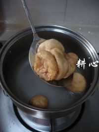 油面筋猪肝汤的做法步骤3