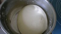 榨菜西红柿水饺的做法步骤1