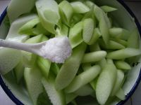 酸豆角炒芋蒙的做法步骤4