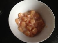 五彩鸡丁的做法步骤3