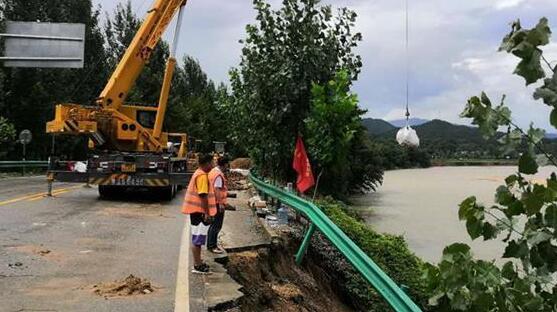 今年汛期湖北高速公路损失735.5万元 目前仍有40条客运班线停运