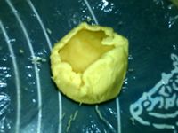 奶香黄金月饼的做法步骤10