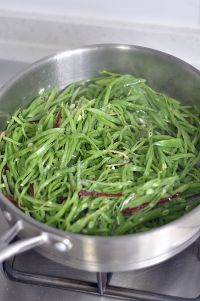 炒扁豆丝的做法步骤10