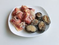 石斛鲍鱼仔鸡汤的做法步骤1