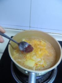 韩国泡菜酱汤拉面的做法步骤7