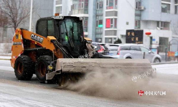 东北“贫雪”变频雪 今冬以来最强降雪来袭局地暴雪