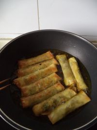 韭菜素春卷的做法步骤14