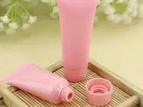 去油美白洗面奶有危害吗