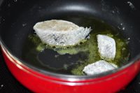脆煎银鳕鱼的做法步骤6