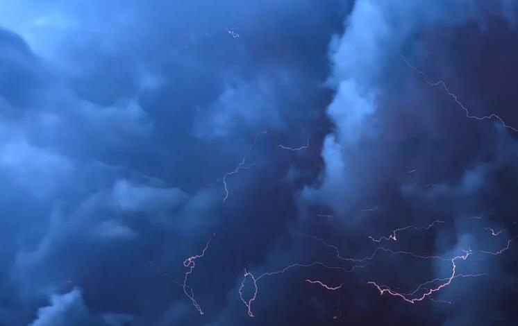 山东高考第三天雷雨大风双袭 天气炎热考生注意防暑