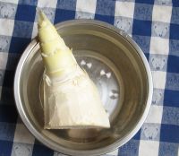 拌酱番茄笋尖的做法步骤1