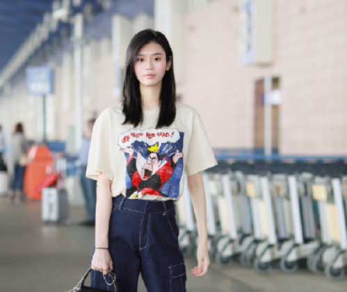 奚梦瑶现身戛纳是怎么回事 奚梦瑶戛纳回应怀孕传闻