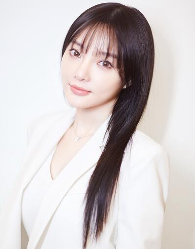 李小璐PGone跳同款舞是怎么回事 李小璐PGone跳同款舞是什么情况