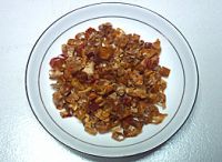 香椿煎泥鳅的做法步骤3