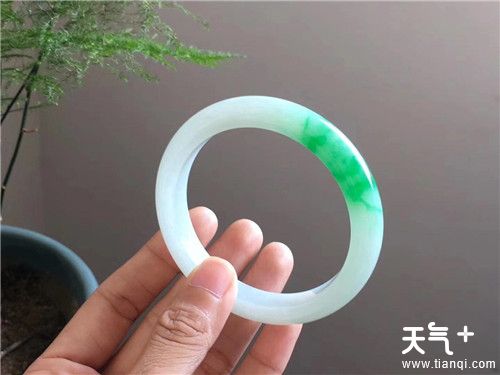 玉的佩戴有何讲究 初次戴玉需要注意什么