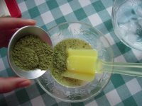 抹茶慕斯的做法步骤4