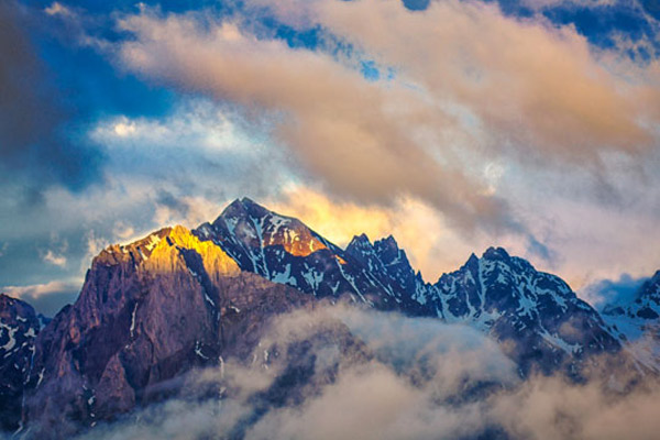 五月去玉龙雪山怎么样 五月去玉龙雪山穿什么衣服