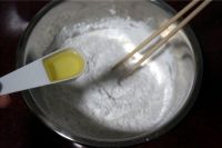 豆沙晶饼的做法步骤2