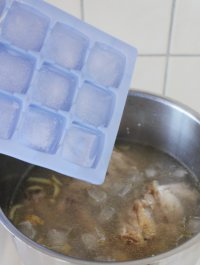 酒酿鸡腿的做法步骤5