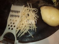 土豆饼的做法步骤2