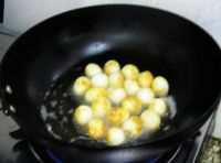 鱼香虎皮鹌鹑蛋的做法步骤7