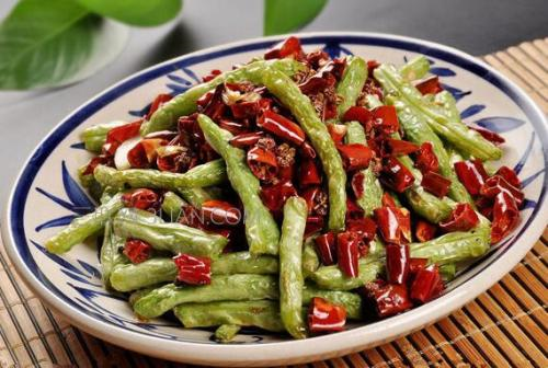 干煸豆角家常做法 干煸豆角怎么做