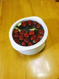 滋补乌鸡汤的做法步骤4