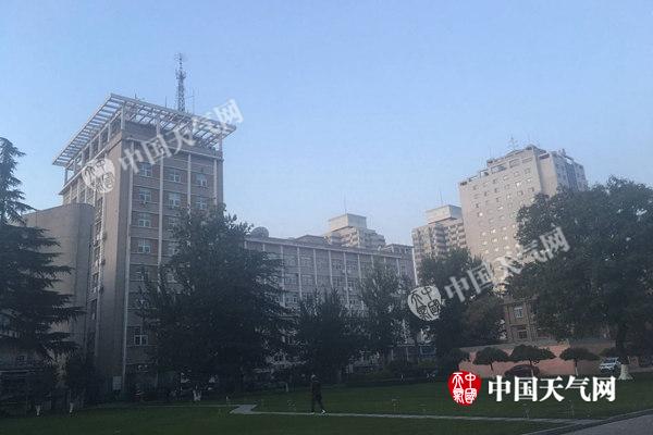 北京今天晴间多云最高17℃ 夜间转阴北部有弱降水