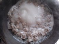 汆丸子的做法步骤4