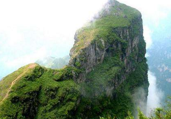 鞍山著名景点一药山