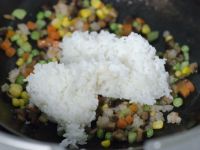 蛋包饭的做法步骤8