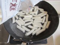 韩式宫廷炒年糕的做法步骤2