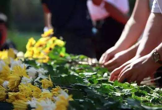 2020年清明节扫墓朋友圈怎么发?清明扫墓说说心情文案