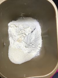 奶酥粒餐包的做法步骤2
