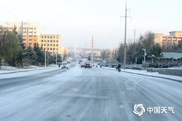 https://tqutf8.2345cdn.net/tianqiimg/weather_news/images/2020/12/09/f05ab7c1b3919ec51bdd7e6ae7266669.jpg