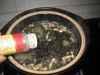 蟹味菇紫菜肉片汤的做法步骤8