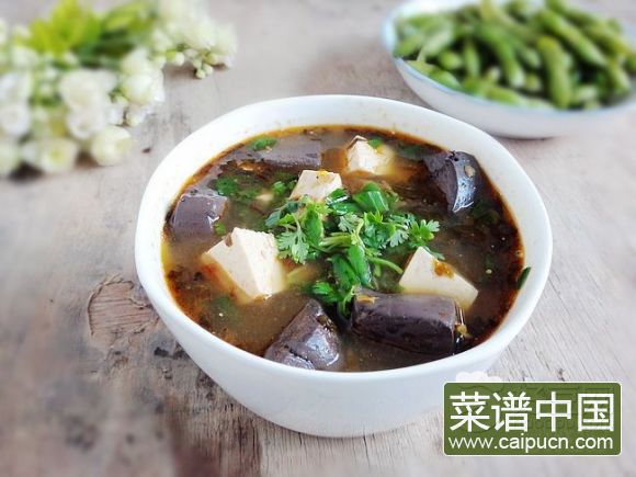 豆腐鸡血酸腌菜汤